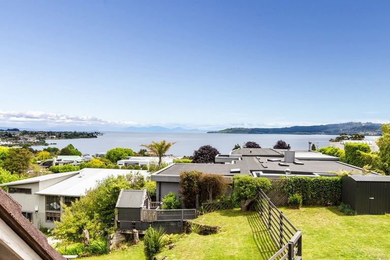 Photo of property in 5 Mccauley Grove, Hilltop, Taupo, 3330