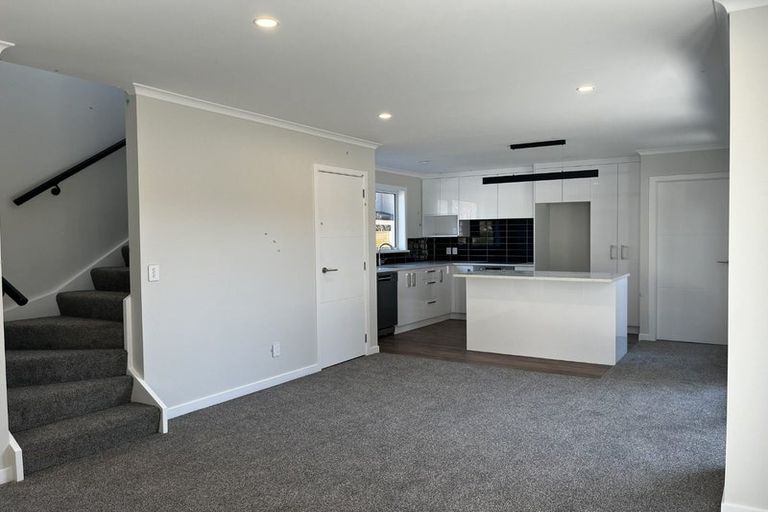Photo of property in 1/775 High Street, Boulcott, Lower Hutt, 5011