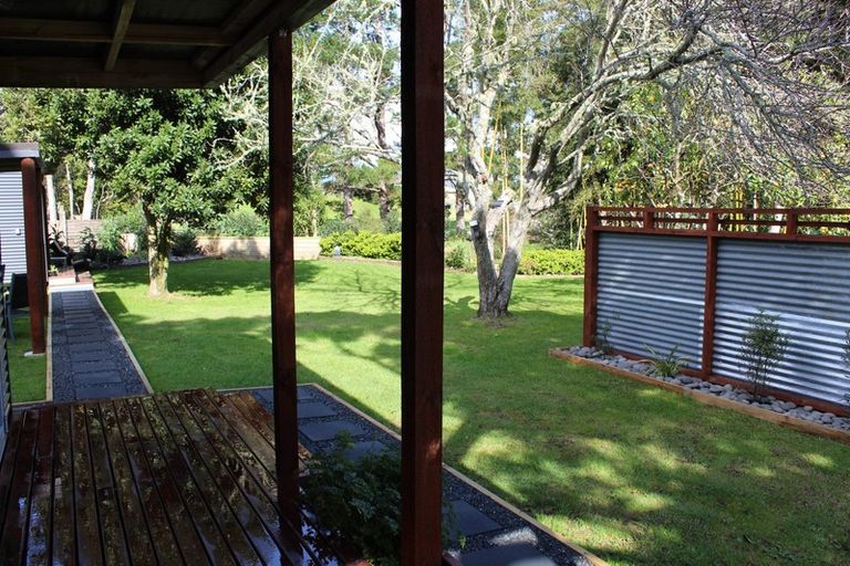 Photo of property in 479 Albert Street, Coromandel, 3506