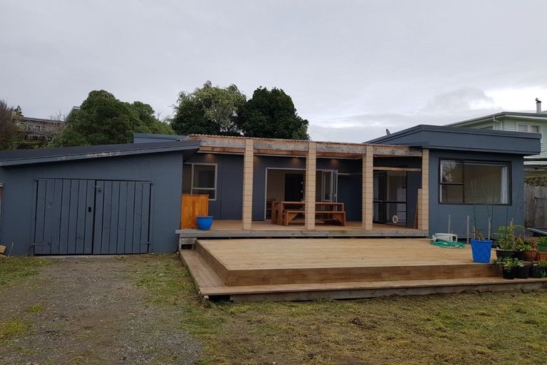 Photo of property in 4 Titoki Road, Raumati Beach, Paraparaumu, 5032