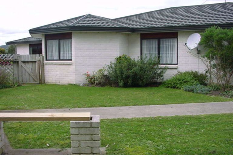 Photo of property in 22 Saint James Court, Paraparaumu, 5032