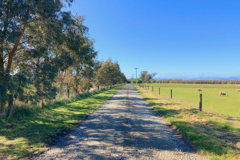 Photo of property in 70 Grays Road, Yaldhurst, Christchurch, 8042