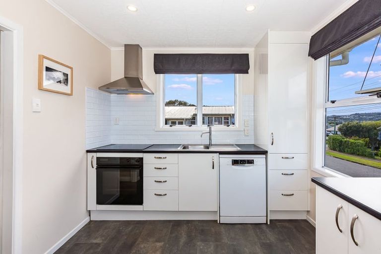 Photo of property in 69 Piko Street, Titahi Bay, Porirua, 5022