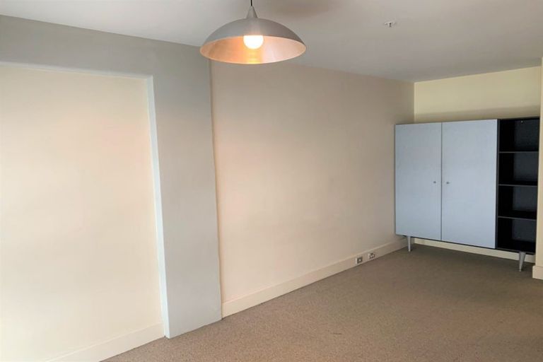 Photo of property in St Pauls Apartments, 89/43 Mulgrave Street, Thorndon, Wellington, 6011
