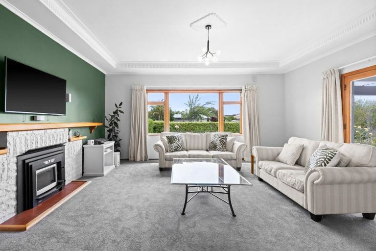 Photo of property in 52 Auckland Road, Greenmeadows, Napier, 4112