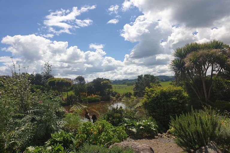 Photo of property in 747 Three Mile Bush Road, Ruatangata West, Kamo, 0185