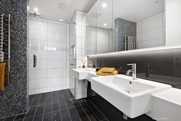 Photo of property in 804/1 Market Lane, Wellington Central, Wellington, 6011