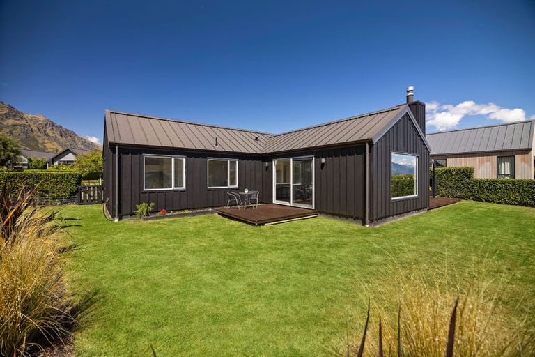 Photo of property in 3 Caithness Court, Jacks Point, Queenstown, 9371