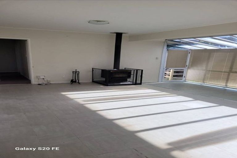 Photo of property in 31 Hobart Crescent, Wattle Downs, Auckland, 2103