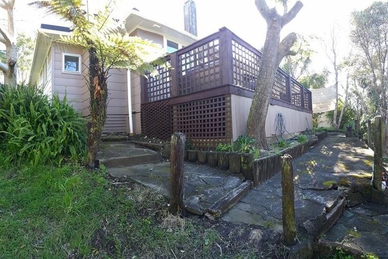 Photo of property in 98/98a Glenpark Avenue, Frankleigh Park, New Plymouth, 4310
