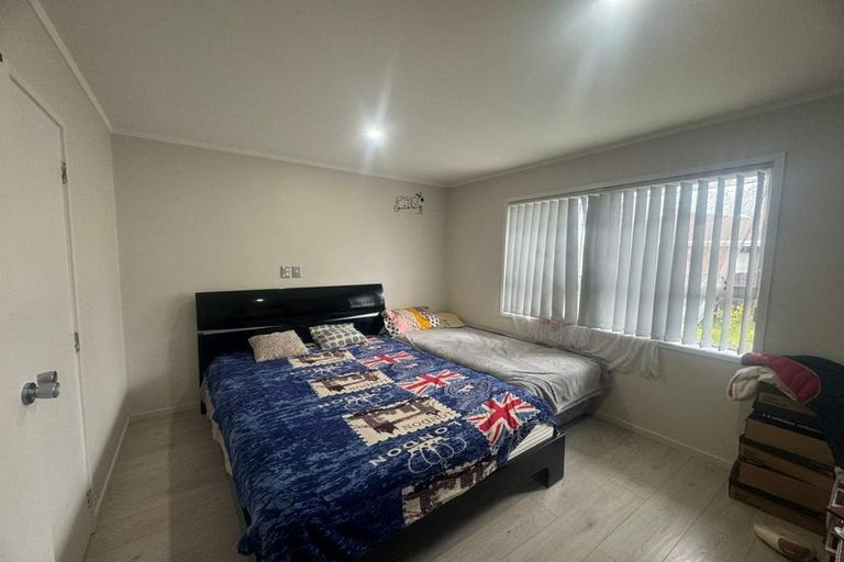 Photo of property in 1/42 South Street, Papakura, 2110