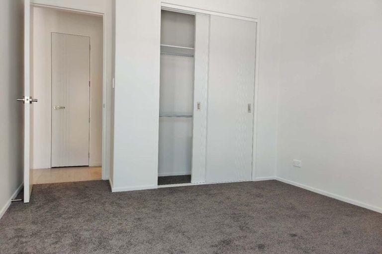 Photo of property in 32b Biokovo Street, Massey, Auckland, 0614