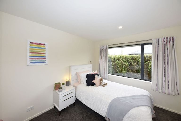 Photo of property in 10 Gosling Crescent, Halswell, Christchurch, 8025