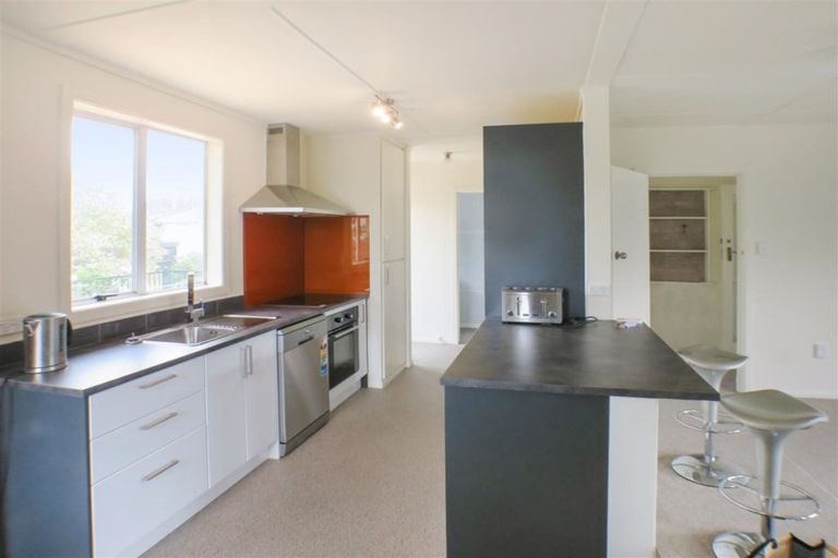 Photo of property in 40 Thomas Crescent, Western Heights, Rotorua, 3015