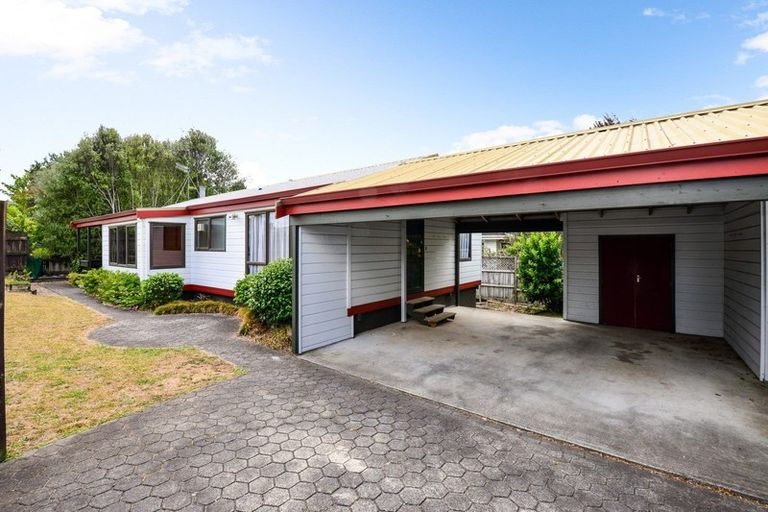 Photo of property in 40b Hillcrest Road, Hillcrest, Hamilton, 3216