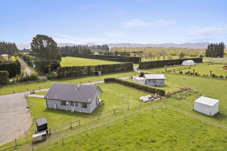 Photo of property in 1136 Poyntzs Road, Eyrewell, Rangiora, 7476