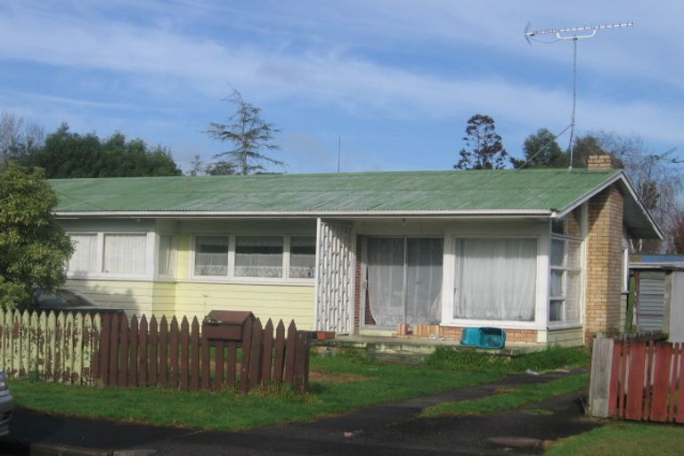 Photo of property in 97 Marne Road, Papakura, 2110