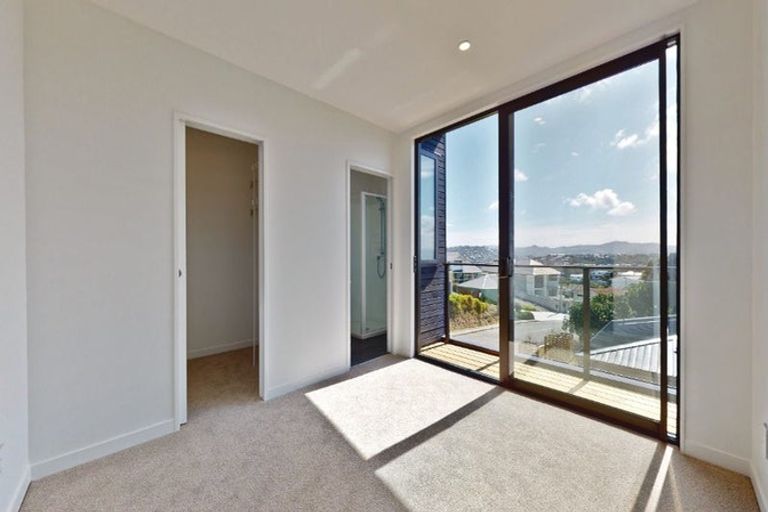 Photo of property in 1/80 Seatoun Heights Road, Seatoun, Wellington, 6022