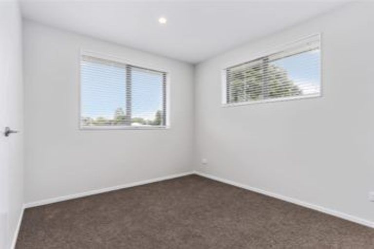 Photo of property in 17d Orchard Street, Avondale, Auckland, 1026