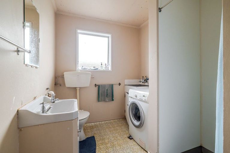 Photo of property in 37 Albert Street, Palmerston North, 4414