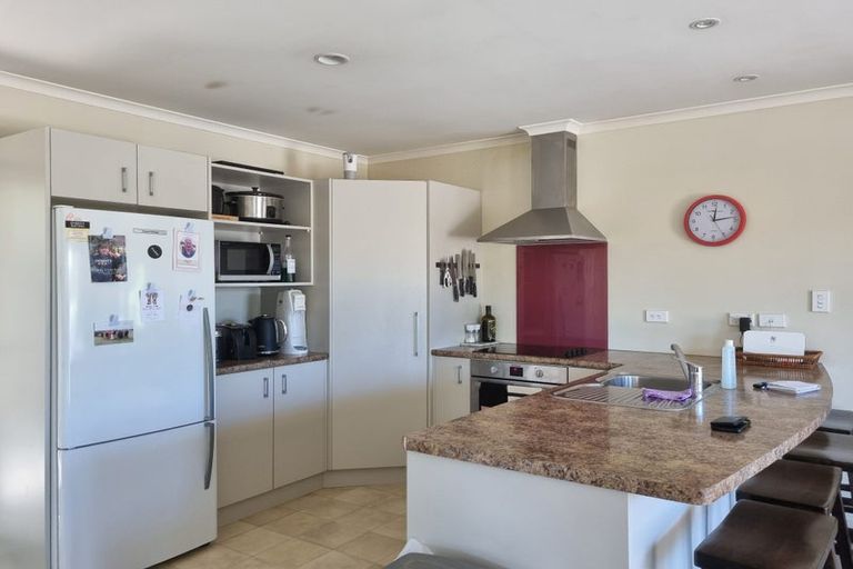 Photo of property in 8 Sackville Street, Martinborough, 5711