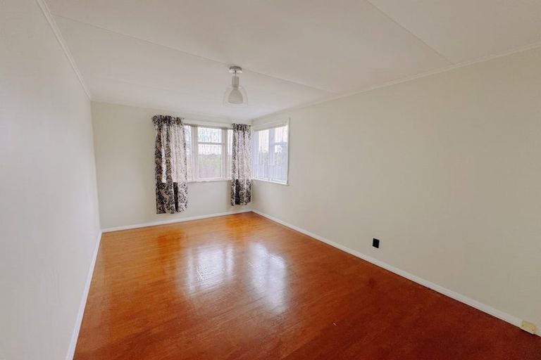 Photo of property in 165 Rangatira Road, Beach Haven, Auckland, 0626