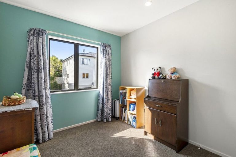 Photo of property in 42/22 Northcross Drive, Oteha, Auckland, 0632