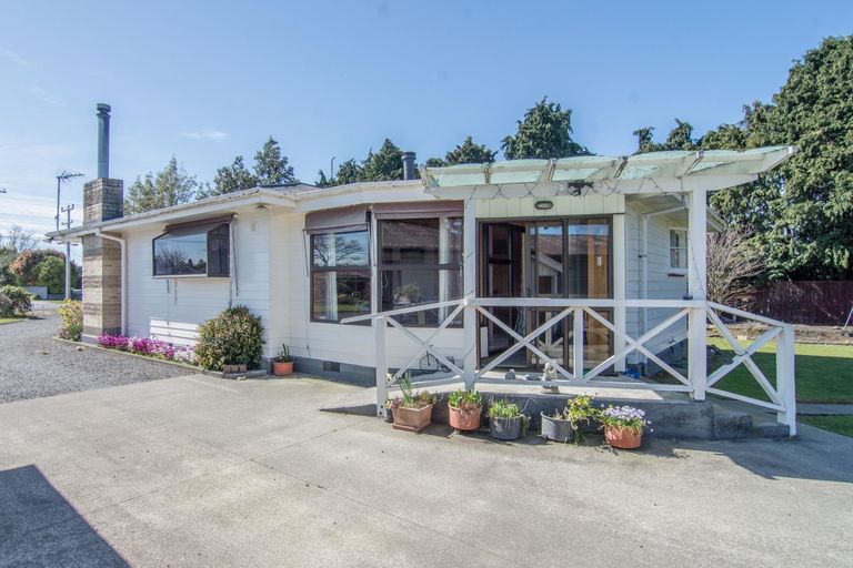 Photo of property in 36 South Belt, Solway, Masterton, 5810