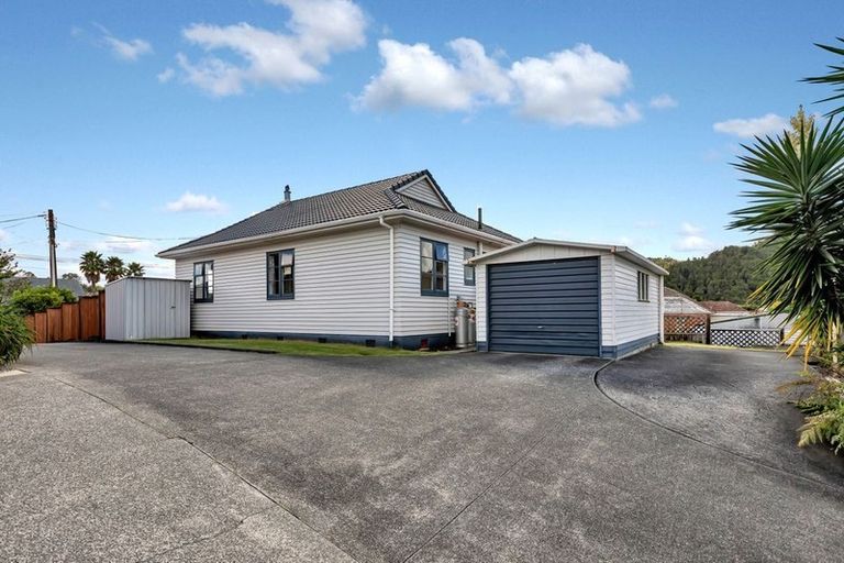 Photo of property in 15 Churchill Street, Kensington, Whangarei, 0112