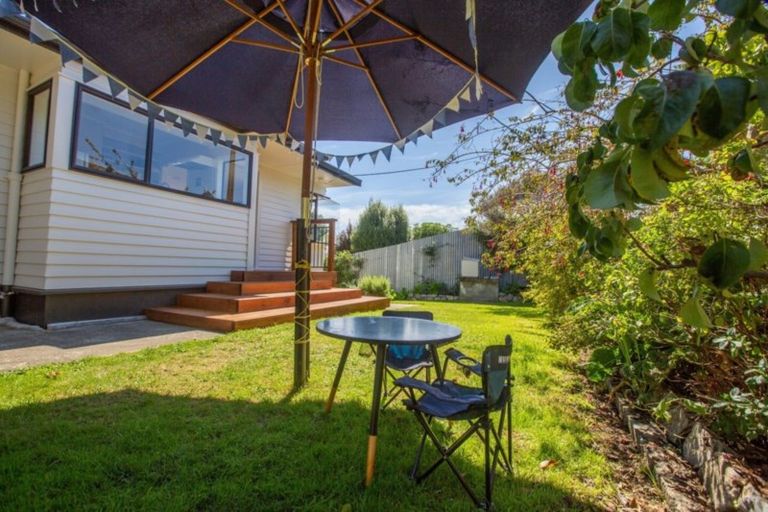 Photo of property in 7 Thompson Terrace, Toi Toi, Nelson, 7010