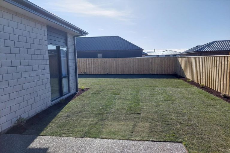 Photo of property in 72 Brenley Drive, Rolleston, 7614