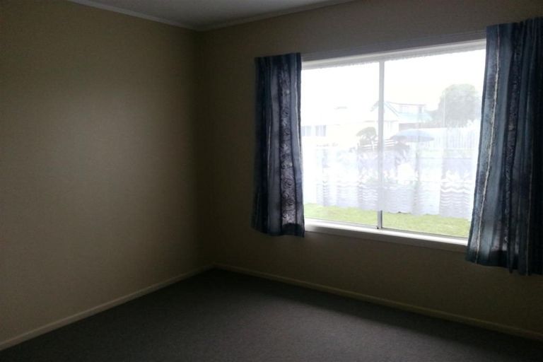 Photo of property in 1/4 Taupo Avenue, Mount Maunganui, 3116
