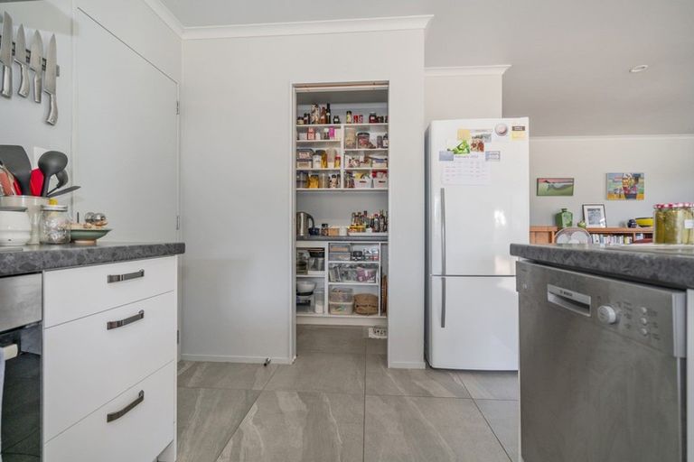 Photo of property in 42 Alf Simpson Drive, Whitianga, 3510