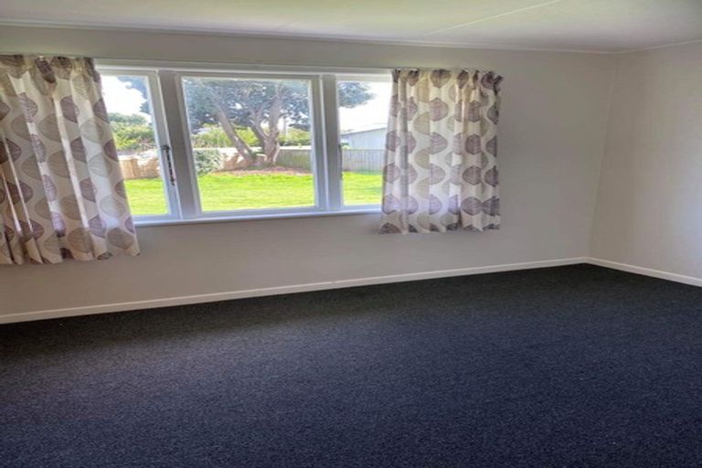 Photo of property in 68 Waerenga Road, Otaki, 5512