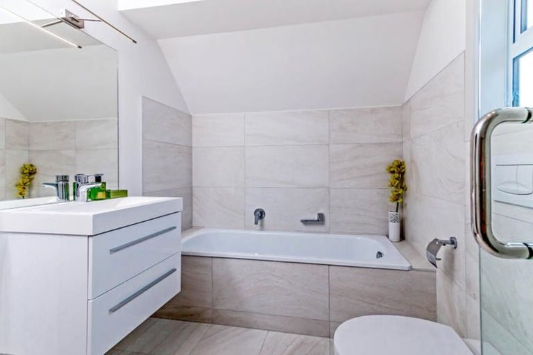 Photo of property in 1/38 Dexter Avenue, Mount Eden, Auckland, 1024