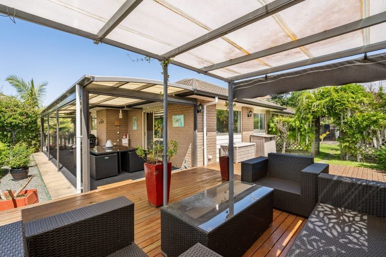 Photo of property in 2 Charlise Place, Onerahi, Whangarei, 0110