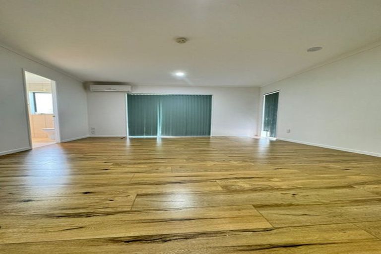 Photo of property in 180 Settlement Road, Papakura, 2110