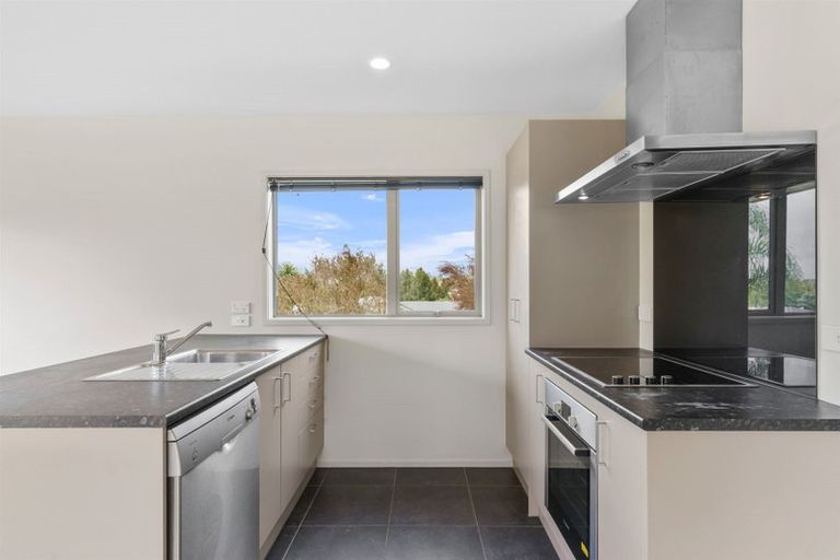 Photo of property in 10 Weka Street, Mangawhai, 0505