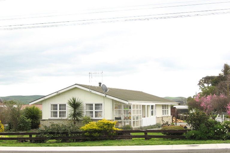 Photo of property in 96a Racecourse Road, Waipukurau, 4200