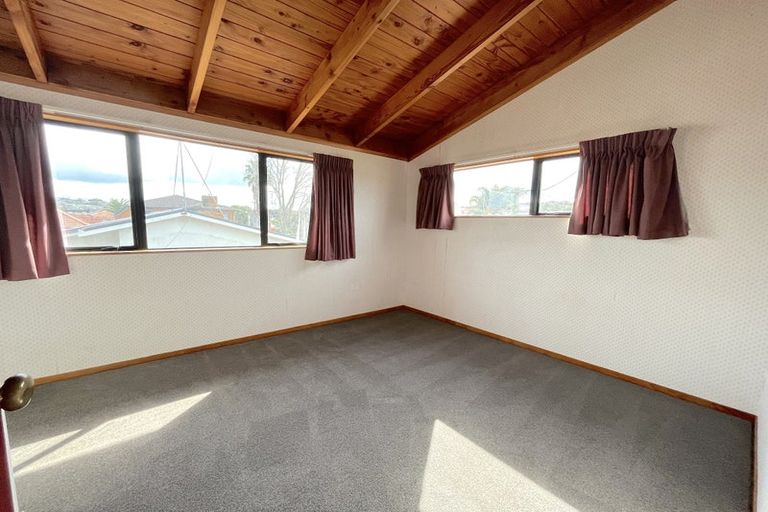 Photo of property in 2/67 Nile Road, Milford, Auckland, 0620