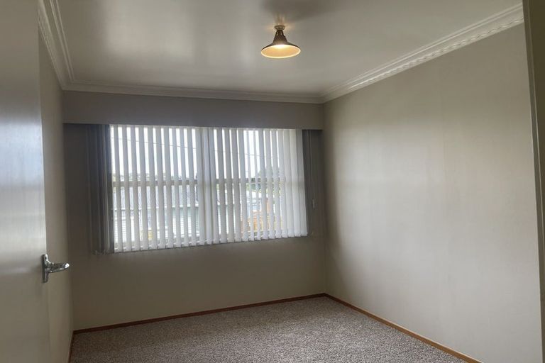 Photo of property in 384 Welcome Bay Road, Welcome Bay, Tauranga, 3175