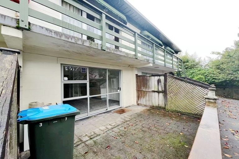 Photo of property in 2/7 Edenvale Park Road, Mount Eden, Auckland, 1024
