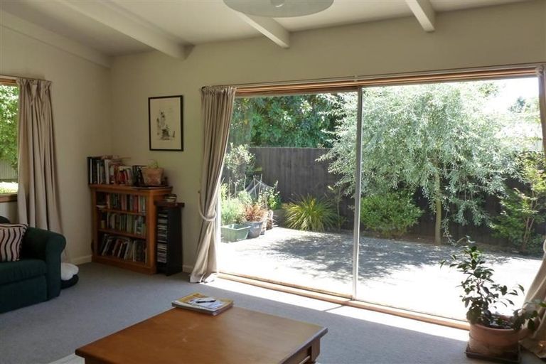 Photo of property in 130 Condell Avenue, Papanui, Christchurch, 8053