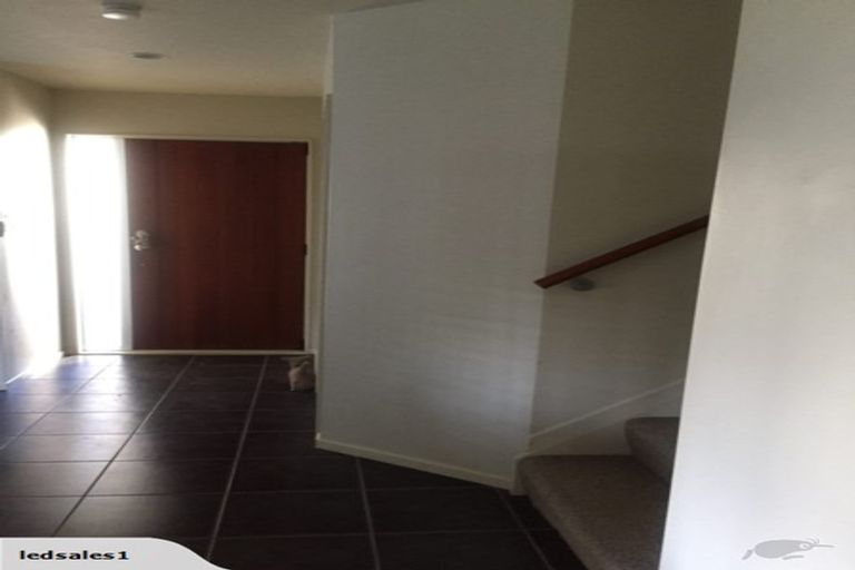 Photo of property in 14 Ballymore Drive, Pinehill, Auckland, 0632