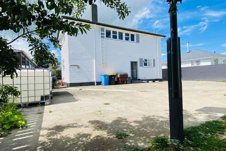 Photo of property in 22 Edward Street, Pahiatua, 4910