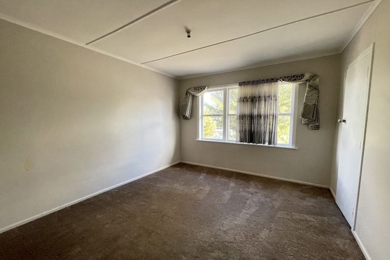 Photo of property in 59 Renoir Street, West Harbour, Auckland, 0618