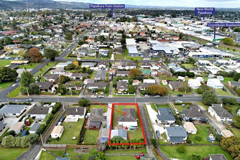 Photo of property in 86 Arimu Road, Papakura, 2110