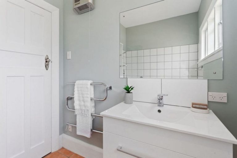 Photo of property in 112 Petrie Street, Richmond, Christchurch, 8013