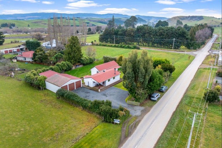 Photo of property in 913 Tuapeka Mouth Road, Tuapeka Mouth, Balclutha, 9274