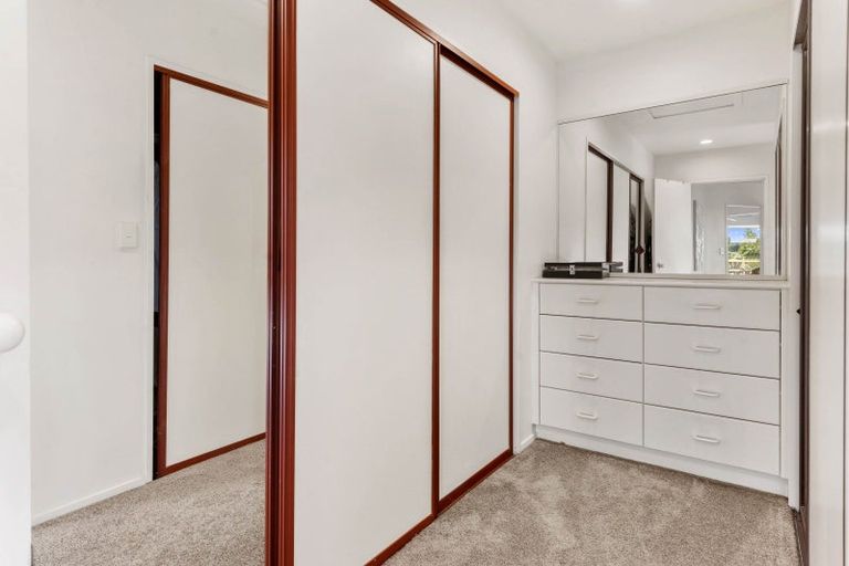 Photo of property in 37 Carter Drive, Pomare, Rotorua, 3015